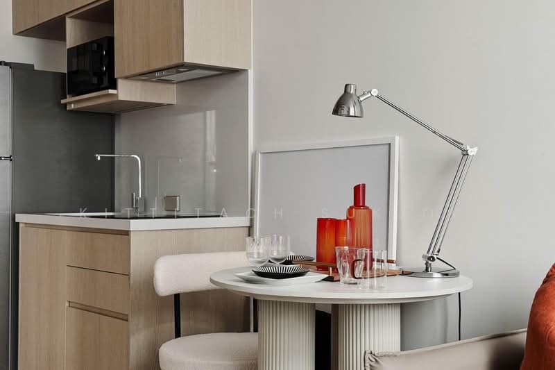 Noble State 39, Bangkok, 35 Soi Sukhumvit 39, Khlong Tan Nua, Watthana, Bangkok, 1 Bedroom, 30 sqm, Condo For Rent, by Kittitach Sukjoy, 500490096 - DDproperty.com