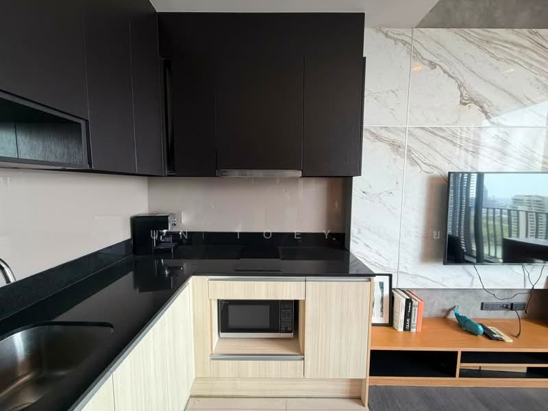 The Edge Sukhumvit 23, Bangkok, 6 Soi Sukhumvit 23, Khlongtoei Nua, Watthana, Bangkok, 2 Bedrooms, 62 sqm, Condo For Rent, by Khun Toey เตย, 500490122 - DDproperty.com