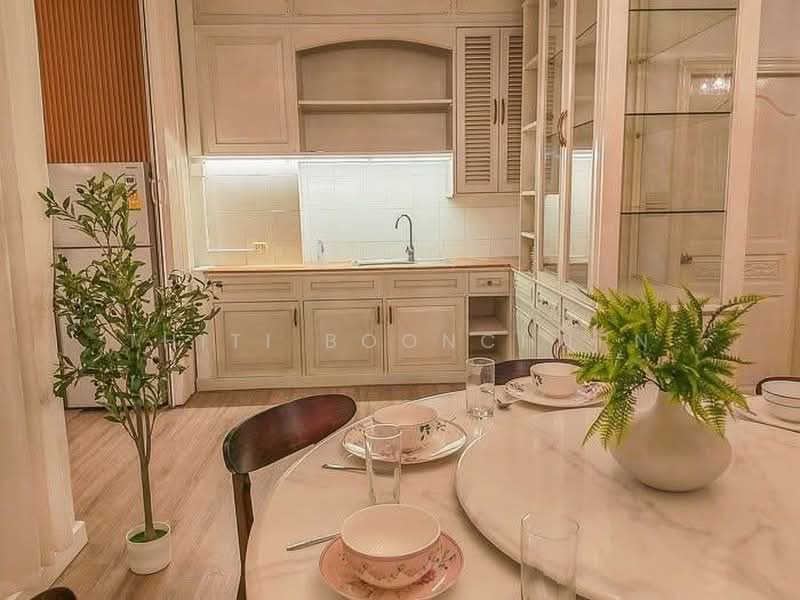 Baan Klang Krung Grande Vienna Rama 3 : บ้านกลางกรุง แกรนด์ เวียนนา พระราม 3, กรุงเทพ, ถนนพระราม 3, บางโพงพาง, ยานนาวา, กรุงเทพ, 250 ตร.ม., ทาวน์เฮ้าส์ ให้เช่า, โดย Thiti Boonchurn, 500490123 - DDproperty.com