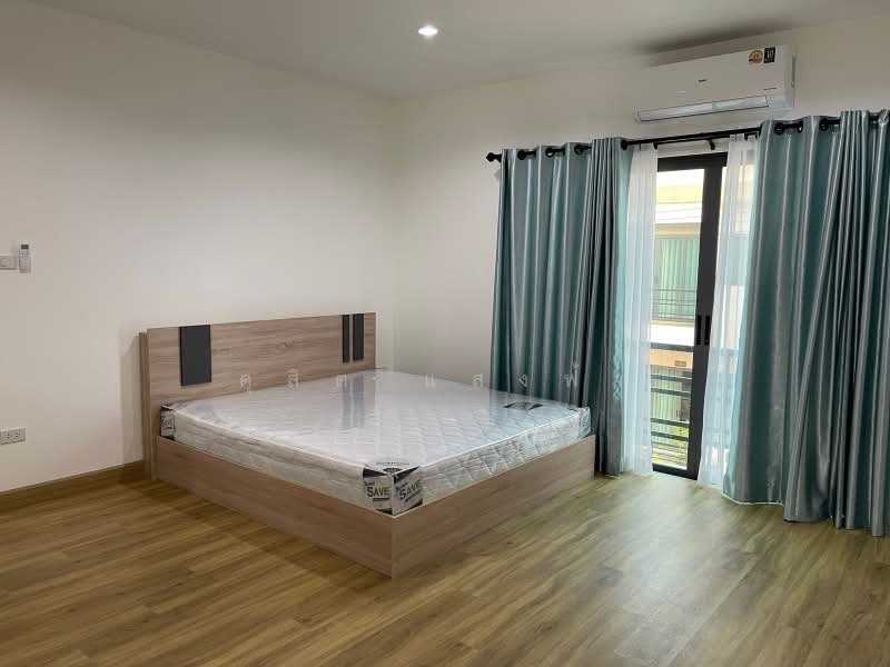 ให้เช่าทาวน์โฮม ม.เนเจอร์พาร์ค พนัสนิคม ชลบุรี, Chon Buri (Pattaya), Na Phrathat, Phanat Nikhom, Chon Buri (Pattaya), 3 Bedrooms, 80 sqm, Townhouse For Rent, by Dusit Saengfa, 500490159 - DDproperty.com