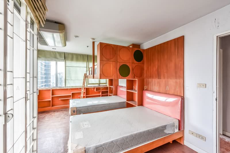 Silom Suite : สีลม สวีท, กรุงเทพ, ซอยสาทร 12 ถนนสาทร, สีลม, บางรัก, กรุงเทพ, 114 ตร.ม., คอนโด ขาย, โดย Manat Kunphanphaichit, 500490163 - DDproperty.com