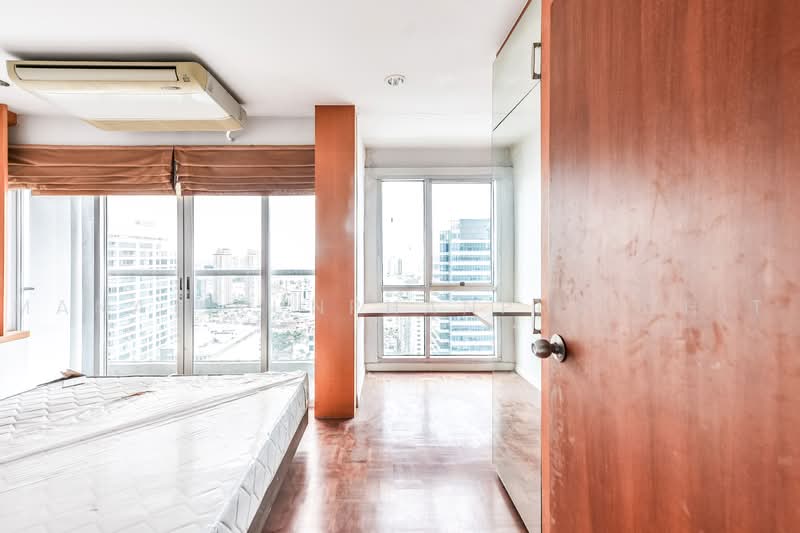 Silom Suite : สีลม สวีท, กรุงเทพ, ซอยสาทร 12 ถนนสาทร, สีลม, บางรัก, กรุงเทพ, 114 ตร.ม., คอนโด ขาย, โดย Manat Kunphanphaichit, 500490163 - DDproperty.com