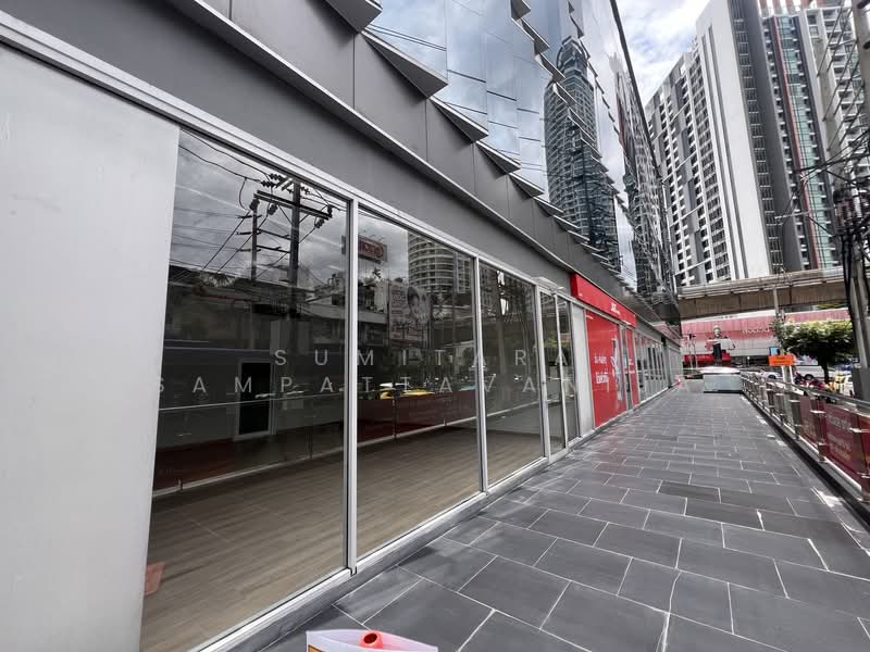 พื้นที่ให้เช่า สุขุมวิท พระโขนง : Space for rent Sukhumvit, Phra Khanong, กรุงเทพ, พระโขนง, คลองเตย, กรุงเทพ, 54 ตร.ม., พื้นที่ขายของ ให้เช่า, โดย Sumitara Sampattavanija, 500490165 - DDproperty.com
