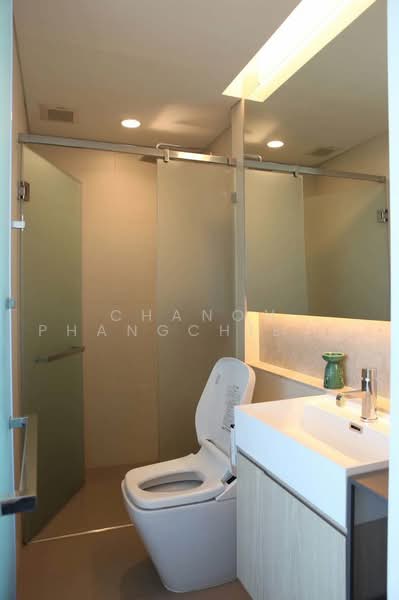 The Lumpini 24, Bangkok, Sukhumvit 24 Road, Khong Tan, Khlong Toei, Bangkok, 2 Bedrooms, 54 sqm, Condo For Sale, by Chanon Phangchienghien, 500490192 - DDproperty.com