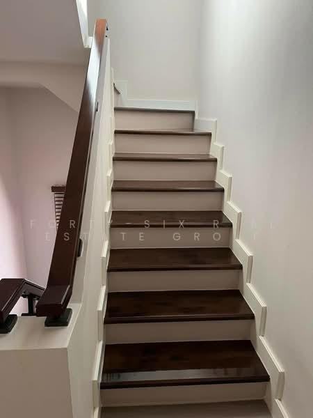 Baan Klang Muang Ratchayothin : บ้านกลางเมือง รัชโยธิน, กรุงเทพ, 464 ซอยพหลโยธิน, เสนานิคม, จตุจักร, กรุงเทพ, 193 ตร.ม., ทาวน์เฮ้าส์ ให้เช่า, โดย Forty-Six Real Estate Group, 500490193 - DDproperty.com