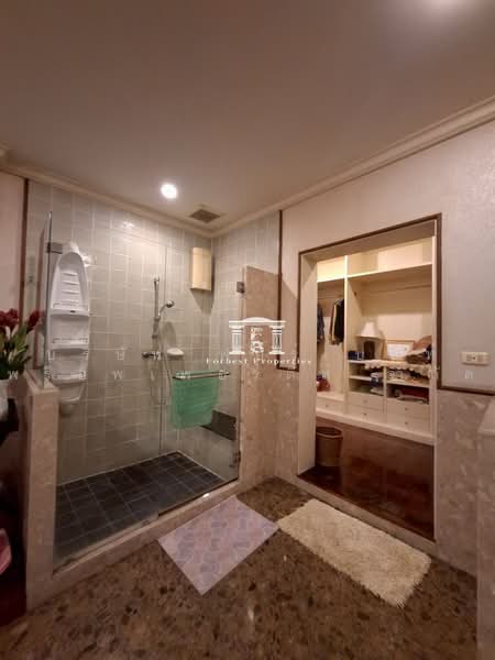 44871 – บ้านหรู ติดสวนในโครงการ หมู่บ้านพฤกษ์ภิรมย์ สาทร-ราชพฤกษ์ ใกล้ถนนราชพฤกษ์เพียง 180 ม, Bangkok, ราชพฤกษ์, Bang Ra Mat, Taling Chan, Bangkok, 4 Bedrooms, 646 sqm, Single Detached House For Sale, by Forbest Properties Co., Ltd., 500490202 - DDproperty.com