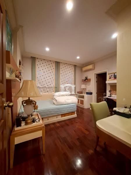 44871 – บ้านหรู ติดสวนในโครงการ หมู่บ้านพฤกษ์ภิรมย์ สาทร-ราชพฤกษ์ ใกล้ถนนราชพฤกษ์เพียง 180 ม., กรุงเทพ, ราชพฤกษ์, บางระมาด, ตลิ่งชัน, กรุงเทพ, 646 ตร.ม., บ้านเดี่ยว ขาย, โดย บริษัท ฟอร์เบสท์ พร็อพเพอร์ตี้ส์ จำกัด, 500490202 - DDproperty.com