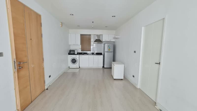 Baan Siri Silom, Bangkok, 3 Sriwiang Road, Silom, Bang Rak, Bangkok, 1 Bedroom, 46 sqm, Condo For Sale, by หริรักษ์ ตั้งติรวัฒน์, 500490238 - DDproperty.com
