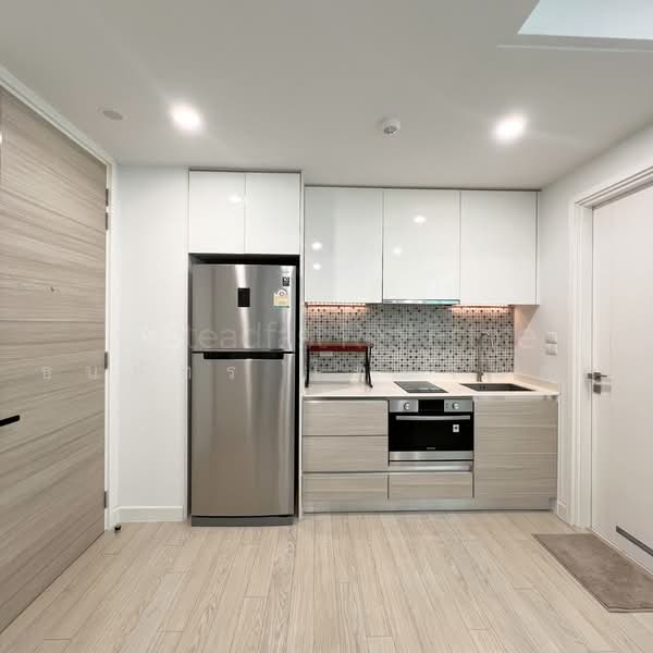 The Room Sukhumvit 21 : เดอะ รูม สุขุมวิท 21, กรุงเทพ, ถนน อโศกมนตรี, คลองเตยเหนือ, วัฒนา, กรุงเทพ, 37 ตร.ม., คอนโด ให้เช่า, โดย ธนภัทร ไทยจินดา, 500490241 - DDproperty.com