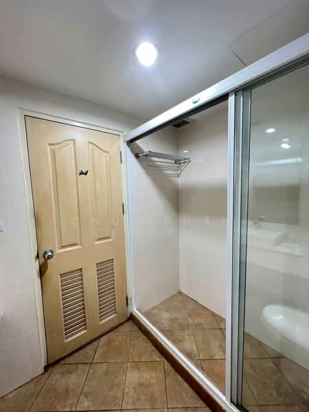 The Executive Regent, Bangkok, 2264/3 Nanglinchee Road, Chong Nonsi, Yan Nawa, Bangkok, 3 Bedrooms, 147 sqm, Condo For Sale, by Chutiphan Rerkrai, 500490250 - DDproperty.com