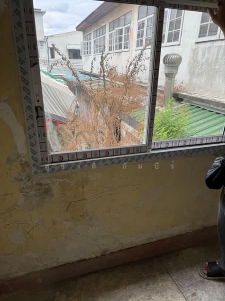Shophouse for sale, located on Bang Waek Road, intersection 69, connecting to Phetkasem 48, Bangkok, Bang Waek, Phasi Charoen, Bangkok, , 200 sqm, Shophouse For Sale, by Suchart Gambhir, 500490265 - DDproperty.com