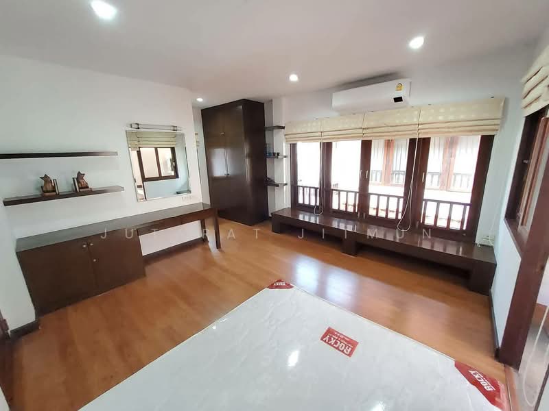 บ้านเดี่ยวสไตล์รีสอร์ท บางใหญ่, Nonthaburi, Sao Thong Hin, Bang Yai, Nonthaburi, 3 Bedrooms, 300 sqm, Single Detached House For Rent, by Jutarat Jitmun, 500490299 - DDproperty.com