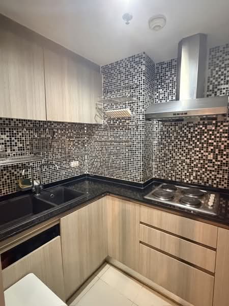 Belle Grand Rama 9, Bangkok, 131 Rama 9 Road, Huai Khwang, Bangkok, 3 Bedrooms, 98 sqm, Condo For Rent, by Suthipong Prucksalai, 500490307 - DDproperty.com