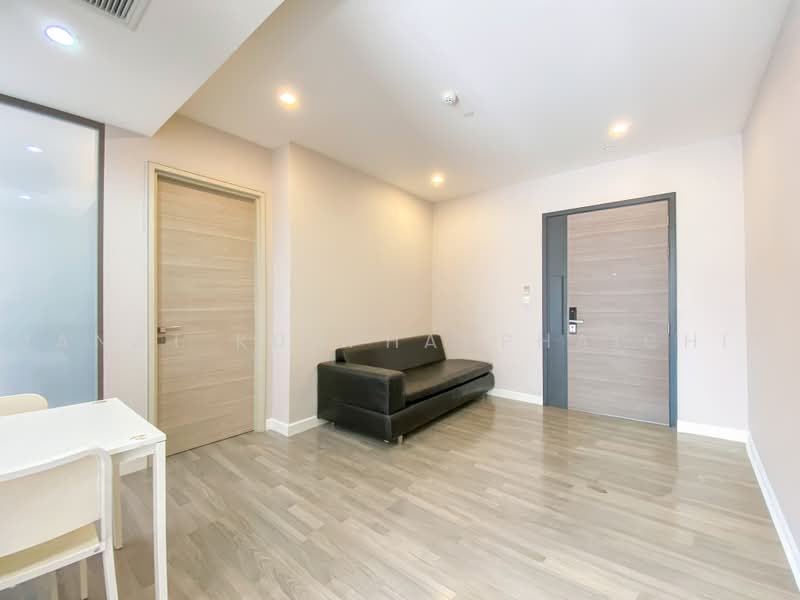 The Room Sathorn, Bangkok, 78 Pan Road, Silom, Bang Rak, Bangkok, 1 Bedroom, 47 sqm, Condo For Sale, by Manat Kunphanphaichit, 500490310 - DDproperty.com