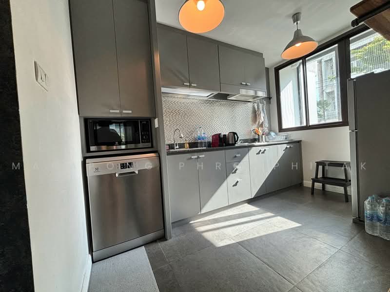 IDEO Blucove Sathorn, Bangkok, 11 Soi Saraphi 3, Krungthonburi Road, Khlong Ton Sai, Khlong San, Bangkok, 1 Bedroom, 42 sqm, Condo For Rent, by Manapong Phromphitak, 500490315 - DDproperty.com