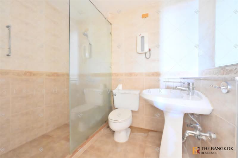The Waterford Diamond Tower Sukhumvit, Bangkok, 758/18 Soi Sukhumvit 30/1, Sukhumvit Road, Khlong Toei, Bangkok, 3 Bedrooms, 145 sqm, Condo For Sale, by Sirirut Havee Akehurst, 500490328 - DDproperty.com