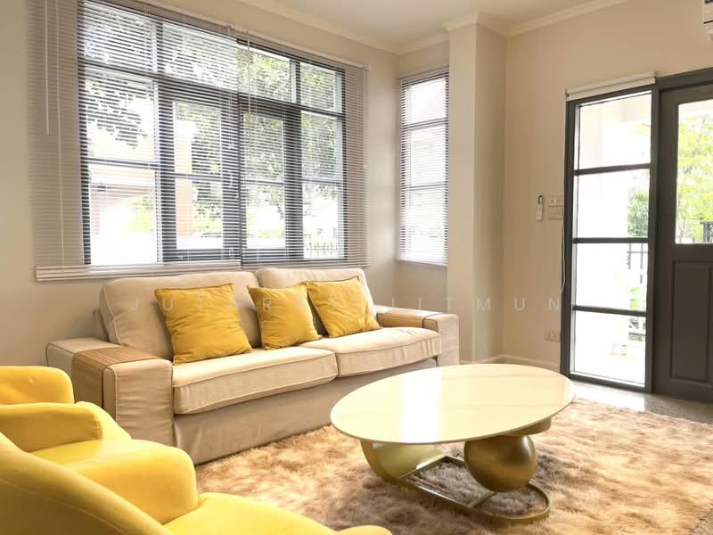 Baan Krong Thong Phattanakan 32, Bangkok, Suan Luang, Bangkok, 3 Bedrooms, 250 sqm, Single Detached House For Rent, by Jutarat Jitmun, 500490332 - DDproperty.com
