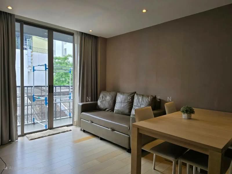 Klass Silom, Bangkok, 52 Silom Road, Silom, Bang Rak, Bangkok, 2 Bedrooms, 52 sqm, Condo For Rent, by Khun Bastien, 500490333 - DDproperty.com