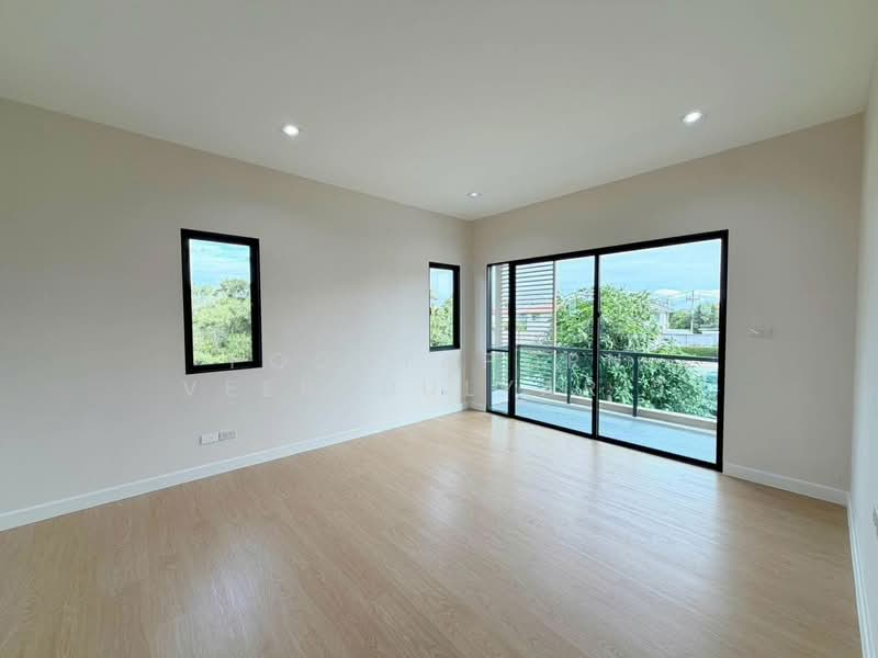 Saransiri Tiwanon Chaengwattana, Pathum Thani, Ban Mai, Muang Pathum Thani, Pathum Thani, 3 Bedrooms, 180 sqm, Single Detached House For Sale, by Poonyaporn Veerabulyarit, 500490335 - DDproperty.com