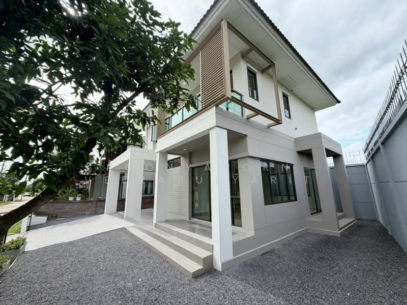 Saransiri Tiwanon Chaengwattana, Pathum Thani, Ban Mai, Muang Pathum Thani, Pathum Thani, 3 Bedrooms, 180 sqm, Single Detached House For Sale, by Poonyaporn Veerabulyarit, 500490335 - DDproperty.com