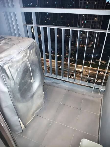 The Tempo Grand Sathorn-Wutthakat, Bangkok, Ratchaphruek Road, Bangko, Chom Thong, Bangkok, 1 Bedroom, 31 sqm, Condo For Rent, by Adisorn Ploymeerassamee, 500490336 - DDproperty.com