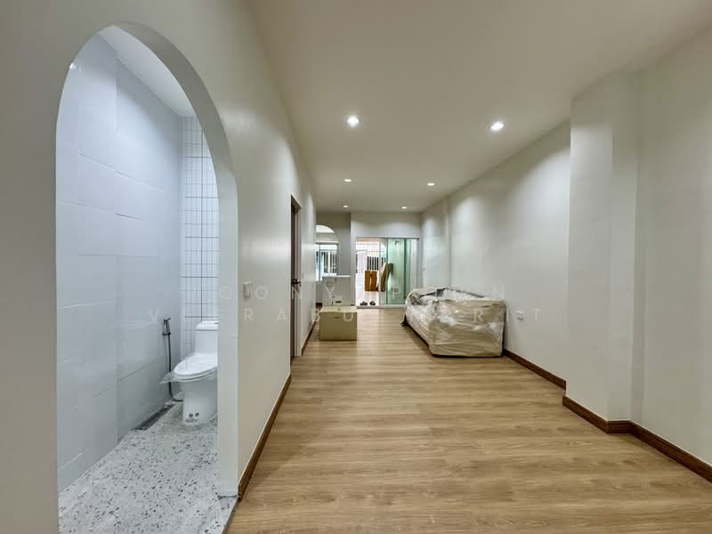 หมู่บ้านอมรพันธุ์ ลาดพร้าววังหิน 74, Bangkok, ลาดพร้าววังหิน, Lat Phrao, Bangkok, 3 Bedrooms, 144 sqm, Townhouse For Sale, by Poonyaporn Veerabulyarit, 500490359 - DDproperty.com