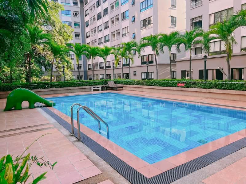 Lumpini Place Narathiwas 24, Bangkok, Sathu Pradit 19 Alley 3, Chong Nonsi, Yan Nawa, Bangkok, 1 Bedroom, 34 sqm, Condo For Sale, by Wiratee Aramrun, 500490361 - DDproperty.com