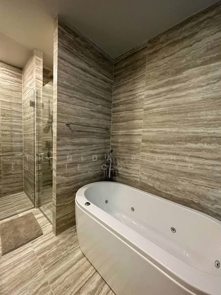 Celes Asoke, Bangkok, 8-10 Sukhumvit 21, Khlongtoei Nua, Watthana, Bangkok, 3 Bedrooms, 137 sqm, Condo For Rent, by Thanida Richy Estate Co., Ltd., 500490366 - DDproperty.com