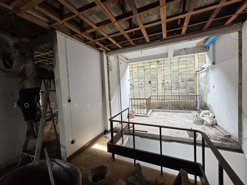 Brown Brick Thonglor, Bangkok, Soi Ekamai 21, Khlong Tan Nua, Watthana, Bangkok, 2 Bedrooms, 200 sqm, Apartment For Rent, by Jomchanok Aswavibul, 500490367 - DDproperty.com