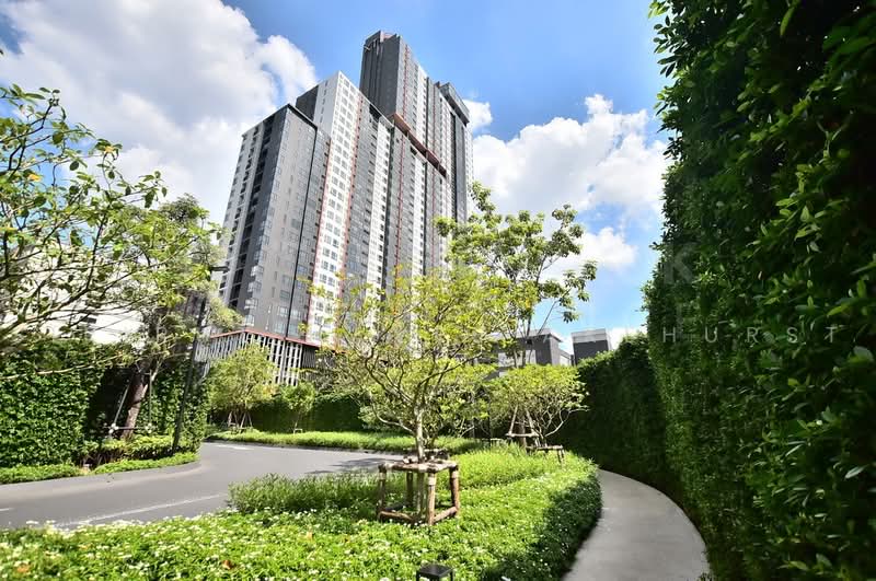 XT Huaikhwang, Bangkok, 244 Ratchadaphisek Road, Huai Khwang, Bangkok, 1 Bedroom, 35 sqm, Condo For Sale, by Sirirut Havee Akehurst, 500490384 - DDproperty.com