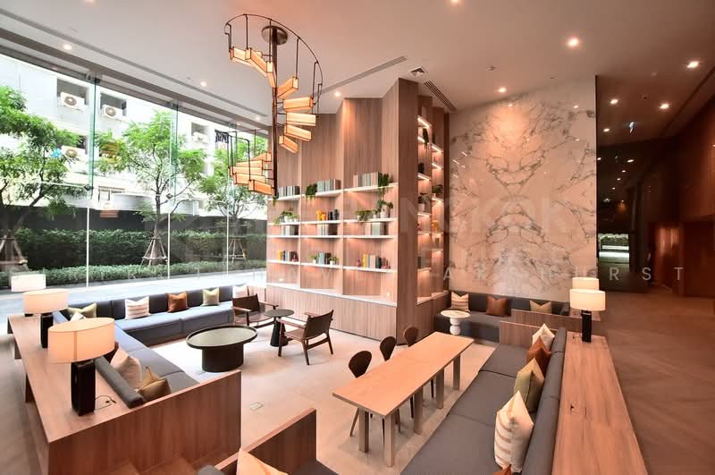 XT Huaikhwang, Bangkok, 244 Ratchadaphisek Road, Huai Khwang, Bangkok, 1 Bedroom, 35 sqm, Condo For Sale, by Sirirut Havee Akehurst, 500490384 - DDproperty.com