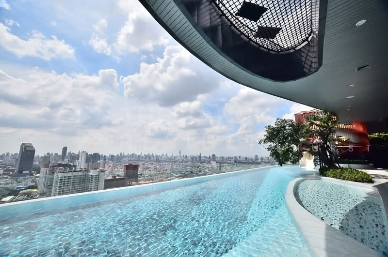 XT Huaikhwang, Bangkok, 244 Ratchadaphisek Road, Huai Khwang, Bangkok, 1 Bedroom, 35 sqm, Condo For Sale, by Sirirut Havee Akehurst, 500490384 - DDproperty.com