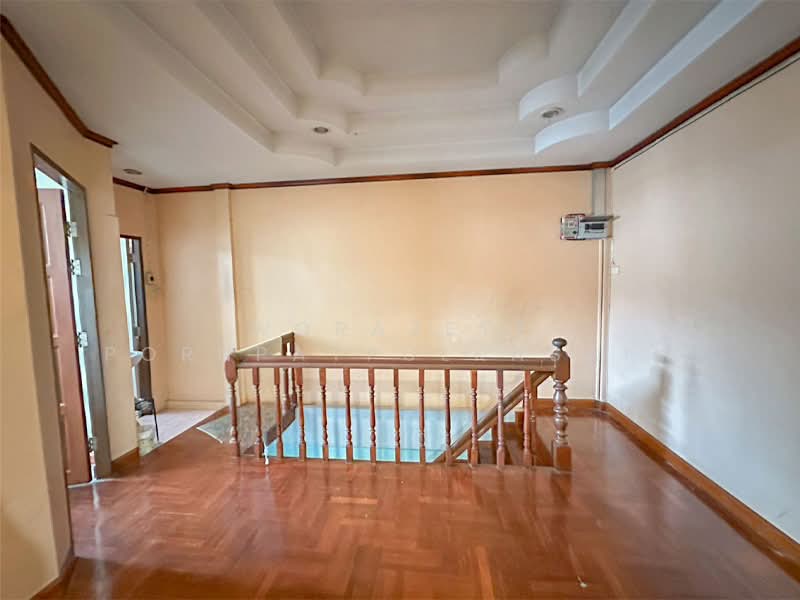 Phra Pin 2, Bangkok, Sala Thammasop, Thawi Watthana, Bangkok, 5 Bedrooms, 200 sqm, Townhouse For Sale, by Worazett pornpatpulkasaim, 500490393 - DDproperty.com