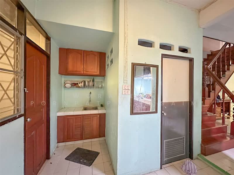 Phra Pin 2, Bangkok, Sala Thammasop, Thawi Watthana, Bangkok, 5 Bedrooms, 200 sqm, Townhouse For Sale, by Worazett pornpatpulkasaim, 500490393 - DDproperty.com