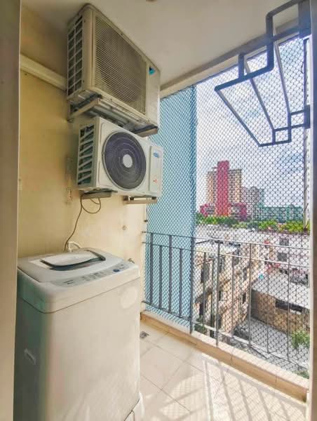 Zenith Place @ Huay Kwang, Bangkok, Pracharat Bam Phen Road, Huai Khwang, Bangkok, 1 Bedroom, 37 sqm, Condo For Rent, by Agentbkk, 500490395 - DDproperty.com