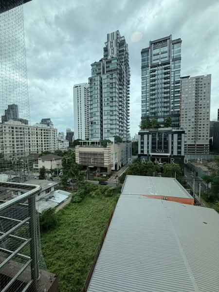 Serene Place Sukhumvit 24, Bangkok, 9 Soi Sukhumvit 24, Sukhumvit Road, Khong Tan, Khlong Toei, Bangkok, 2 Bedrooms, 80 sqm, Condo For Rent, by Wiratee Aramrun, 500490403 - DDproperty.com