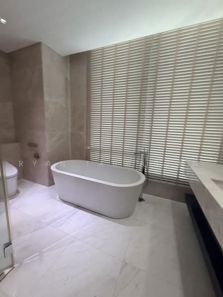 Sindhorn Residence, Bangkok, 54 Soi Ton Son, Lumphini, Pathum Wan, Bangkok, 2 Bedrooms, 140 sqm, Condo For Rent, by Ryan Tarrarinn, 500490426 - DDproperty.com