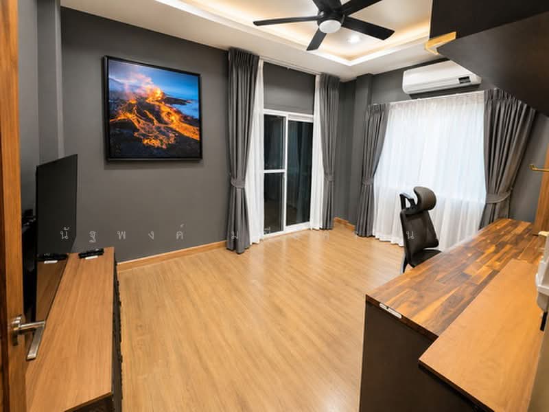 Centro Phahol-Vibhavadi 2, Pathum Thani, Klong 1 Khlong Luang, Khlong Nung, Khlong Luang, Pathum Thani, 4 Bedrooms, 225 sqm, Single Detached House For Rent, by นัฐพงค์ มณีอัครเนตร, 500490445 - DDproperty.com