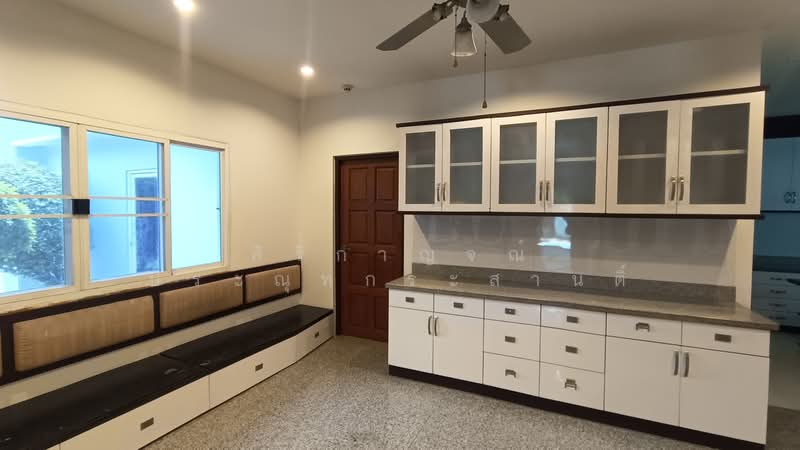 Large Detached House Near Central Rama 2, Bangkok, ท่าข้าม - พระราม 2, Tha Kham, Bang Khun Thian, Bangkok, 5 Bedrooms, 400 sqm, Single Detached House For Sale, by ศิริกาญจณ์ ประณุทกระสานติ์, 500490455 - DDproperty.com