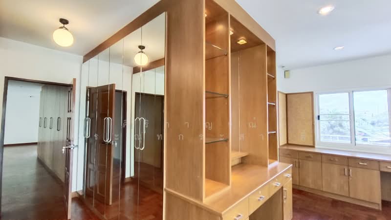 Large Detached House Near Central Rama 2, Bangkok, ท่าข้าม - พระราม 2, Tha Kham, Bang Khun Thian, Bangkok, 5 Bedrooms, 400 sqm, Single Detached House For Sale, by ศิริกาญจณ์ ประณุทกระสานติ์, 500490455 - DDproperty.com