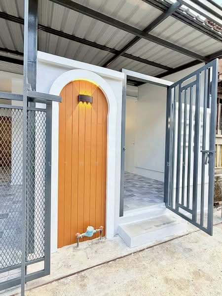 บ้านพฤกษา 3 ซ.วัดลาดปลาดุก : Baan Pruksa 3 Soi Watlatpladuk, นนทบุรี, บางคูรัด, บางบัวทอง, นนทบุรี, 100 ตร.ม., ทาวน์เฮ้าส์ ขาย, โดย บุษบากร (เจี๊ยบ), 500490456 - DDproperty.com