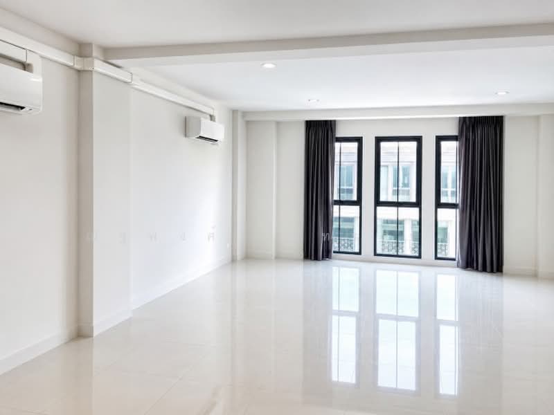 ไม่พบโครงการ, Bangkok, อ่อนนุช ศรีนครินทร์, Suan Luang, Bangkok, , 260 sqm, Shophouse For Rent, by ณัฐพงศ์ สุนทรอรุณ, 500490464 - DDproperty.com