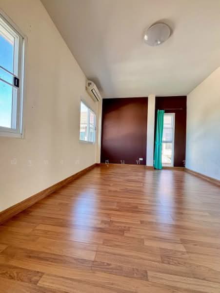 ไม่พบโครงการ, Chon Buri (Pattaya), ศรีราชา-หนองค้อ, Nong - Kham, Si Racha, Chon Buri (Pattaya), 2 Bedrooms, 160 sqm, Townhouse For Rent, by ณัฐพงศ์ สุนทรอรุณ, 500490479 - DDproperty.com