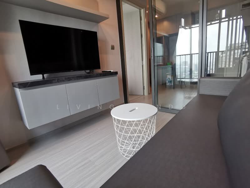 Life Ladprao, Bangkok, 992 Ladprao Road, Jom Phon, Chatuchak, Bangkok, 1 Bedroom, 35 sqm, Condo For Rent, by Living Condo, 500490482 - DDproperty.com