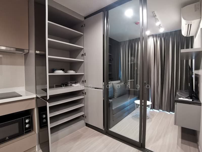 Life Ladprao, Bangkok, 992 Ladprao Road, Jom Phon, Chatuchak, Bangkok, 1 Bedroom, 35 sqm, Condo For Rent, by Living Condo, 500490482 - DDproperty.com