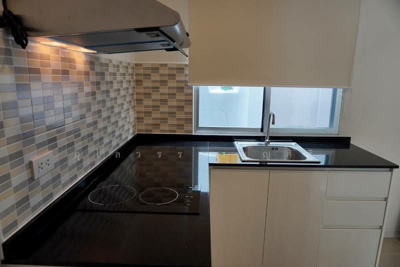 Venue 24 Ratchapruek, Nonthaburi, Wat Yai Sawang Arom Road, Om Kret, Pak Kret, Nonthaburi, 2 Bedrooms, 106 sqm, Townhouse For Rent, by Ulaiwan Boonsiri, 500490490 - DDproperty.com