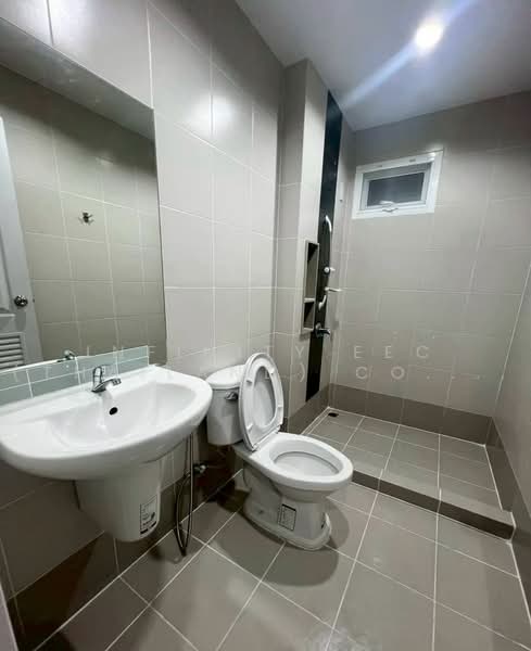 Trio Town sriracha, Chon Buri (Pattaya), Surasak, Si Racha, Chon Buri (Pattaya), 3 Bedrooms, 140 sqm, Semi-Detached House (Twin House) For Rent, by Infinity EEC (Thailand) Co., Ltd., 500490492 - DDproperty.com