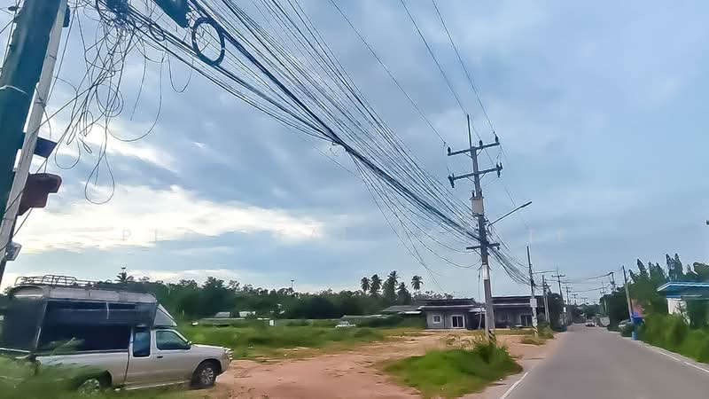 Land for Sale Mabprachan East Pattaya 5 Rai 33 Sq.wah, Chon Buri (Pattaya), Bang Lamung, Bang Lamung (Pattaya), Chon Buri (Pattaya), , 8,132 sqm, Land For Sale, by PLC real estate, 500490493 - DDproperty.com