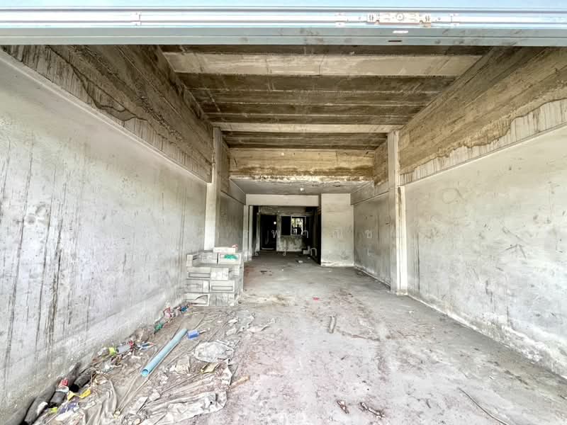ขายอาคารพาณิชย์ 3.5 ชั้น ถนนบางแวก เหมาะทำโกดัง คลังสินค้า, Bangkok, Bang Phai, Bang Khae, Bangkok, 1 Bedroom, 340 sqm, Townhouse For Sale, by คุณกัปตัน, 500490502 - DDproperty.com
