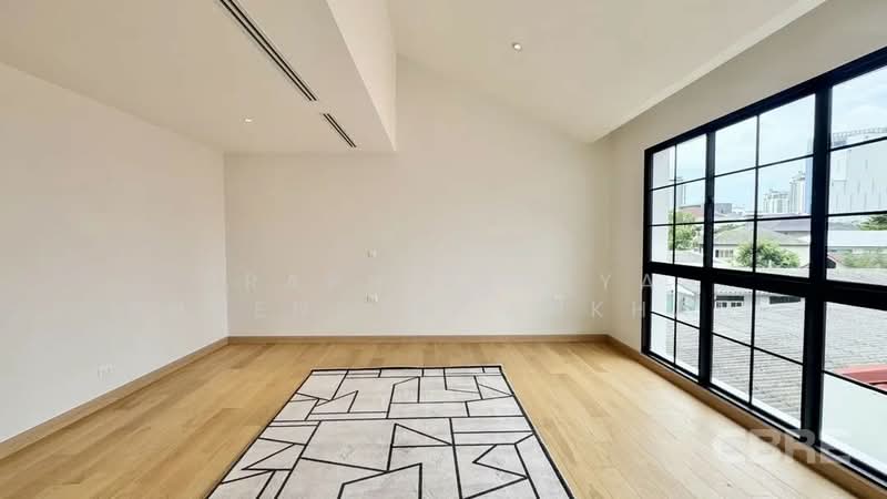 Single House on Sukhumvit 65, กรุงเทพ, พระโขนง, คลองเตย, กรุงเทพ, 540 ตร.ม., บ้านเดี่ยว ขาย, โดย Praphinleeya Phuengkhuankhan, 500490504 - DDproperty.com